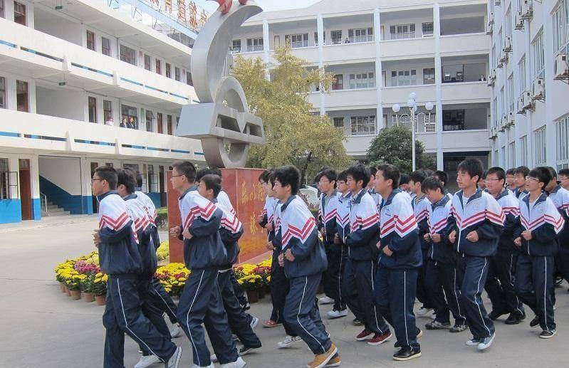 简阳市育英文武职业技术学校/学校简介