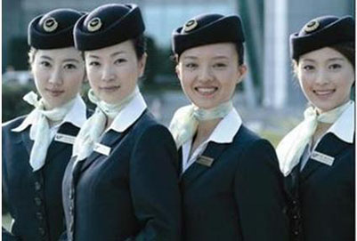 遵义航空专修学院适合女生报名吗