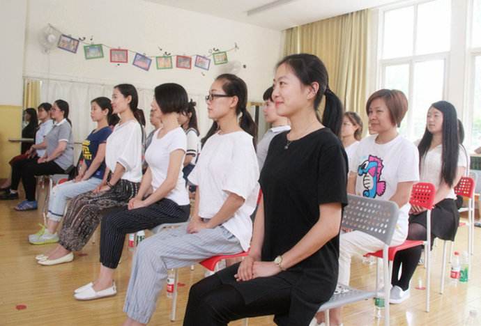 一名幼师需要学习哪方面的知识