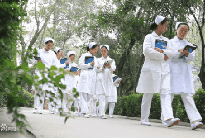 成都卫生学校会不会包就业