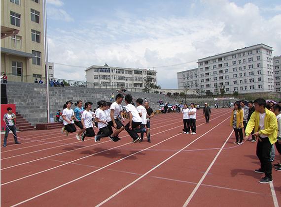 利川市民族中等职业技术学校 学校图片简介