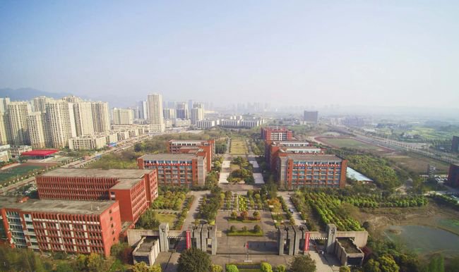 重庆电讯职业学院(五年制大专)全景