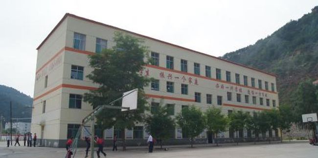 蒲县职业中学校教学楼