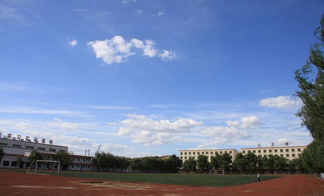 河津市职业中学教学楼