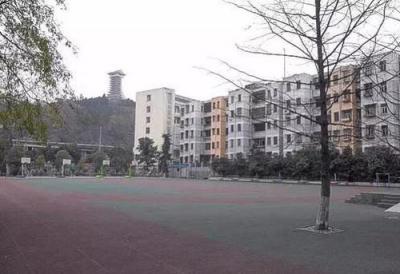 广元工贸学校校园