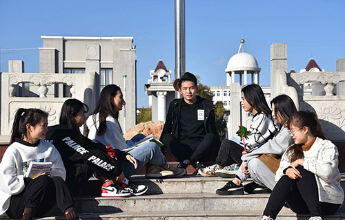 山西华澳商贸职业学院