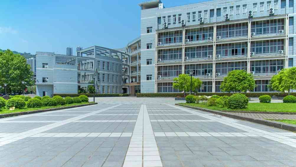 四川科技学院学费多少