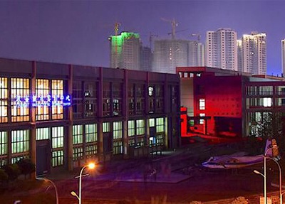 贵阳职业技术学校学校夜景